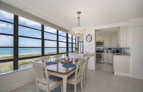 Marco Island Condo | Stunning Beachfront, total renovation, beachview all rooms, WiFi, nature reserve