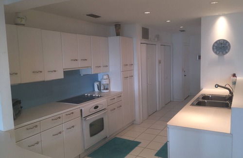 Westwind Condo | Stunning Beachfront Condo
