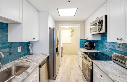 Navarre Beach Condo | Stunning Beachfront Oasis w/Heated Pool, Gulf Views & Cozy Family Comfort