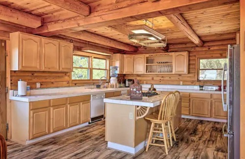 Phoenix Lake-Cedar Ridge Cabin | Stunning Cabin with Great Views and blissful sunsets!