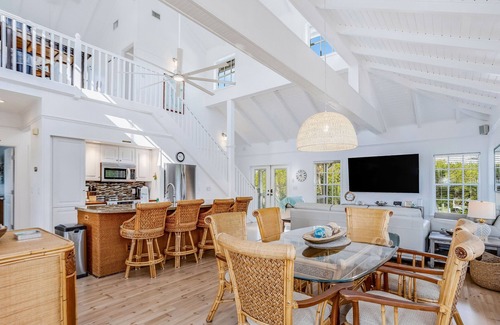 Bokeelia House | Stunning canal-front home with pools, AC, W/D & hammock