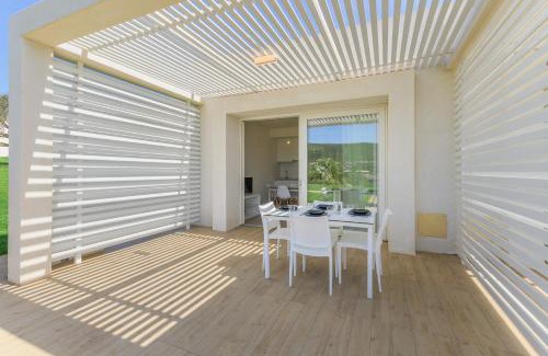 La Pelosa Apartment | Stunning CapoFalcone Charming Apartment B4VM 4 per