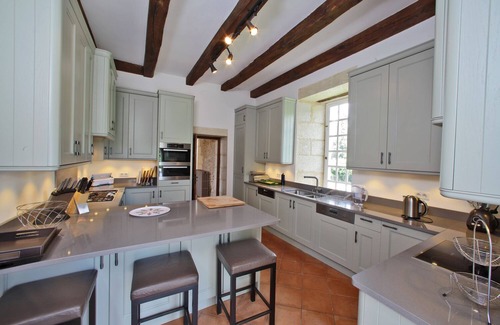 Saint-Geyrac House | Stunning chateau, built in 1611, beautifully renovated, furnished and equipped.