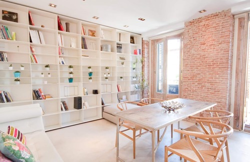 Palacio Apartment | Stunning City Views Apt Plaza San Miguel Luxury