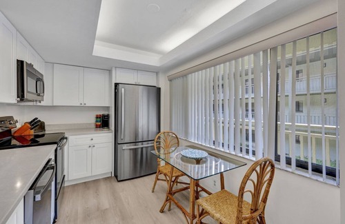 Bonita Bay Condo | Stunning Condo, Private Beach Access, 2 Bed 2 Full Bath - Bonita Bay & Kayaking