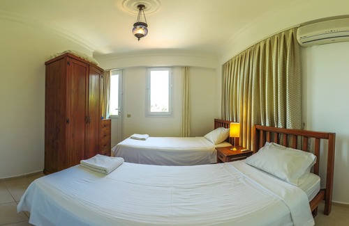 Oludeniz Villa | Stunning Contemporary Luxury Villa with heated pools only minutes to the lagoon