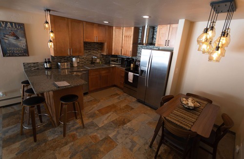 Vail Condo | Stunning, Conveniently Located 2-BR Condo Close To Legendary Vail, CO Ski Slopes