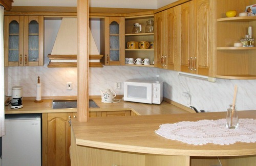 Zabrodi House | Stunning private villa for 4 people with WIFI, TV, terrace, panoramic view and parking