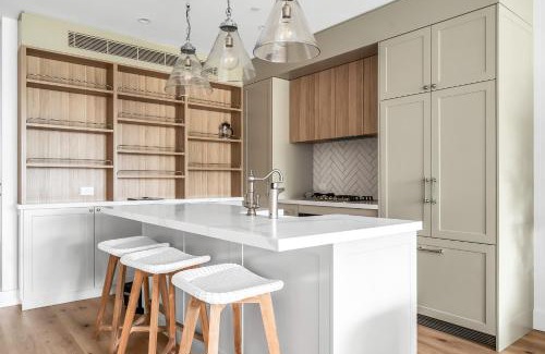 Collaroy Apartment | Stunning designer 3 Bed 2 bath opp Long Reef Golf Course