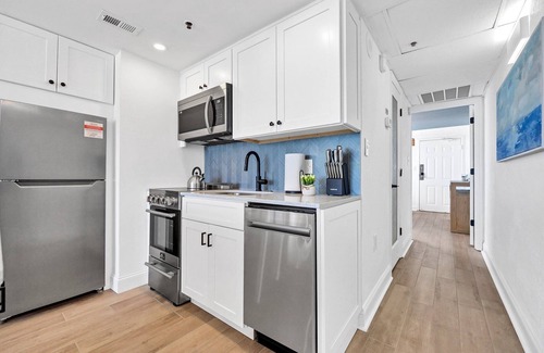 Myrtle Beach Apartment | Stunning Direct Ocean Front by Convention Center