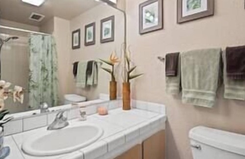 Kailua-Kona Condo | Stunning Direct Ocean Front with Amazing Views