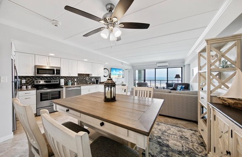 North Ocean City Condo | Stunning Direct Ocean Front Condo Double balcony overlooking Beach & Pool