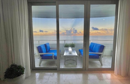 Mid Beach Condo | Stunning Dramatic Oceanfront!