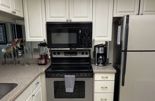 Panama City Beach Condo | Stunning Edgewater Beachfront Condo Gated Secure Family Resort.