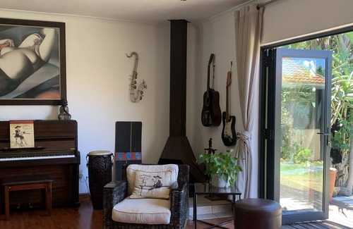 Parklands House | Stunning entertainers Villa - Blouberg Area Sleeps 8-10