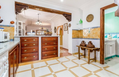Aguilar de la Frontera House | Stunning home in Aguilar de la Frontera