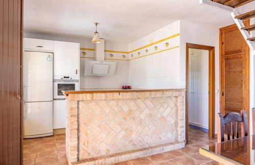 Sanlucar la Mayor House | Stunning private villa with private pool, A/C, WIFI, TV, patio, pets allowed and parking