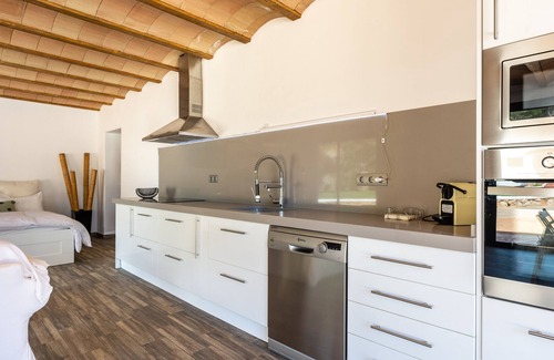 Sant Joan de Labritja Villa | Stunning Loft "Can Maruna" with Mountain View, Wi-Fi, Garden, Terrace & Pool