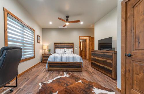 Eufaula House | Stunning Eufaula Waterfront Home in Dixie Cove