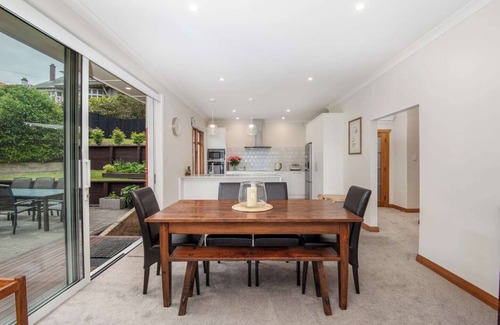 Dunedin House | Stunning Family Home in Andersons Bay