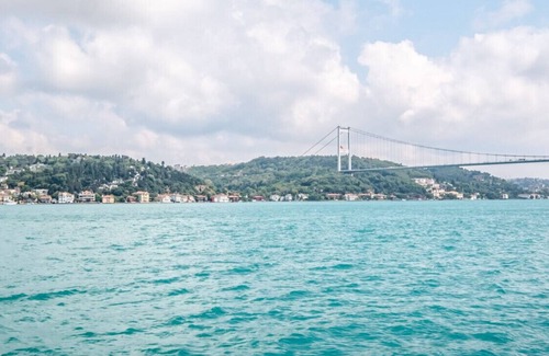 Emirgan Mahallesi Apartment | Stunning Flat Close to the Bosphorus in Sariyer