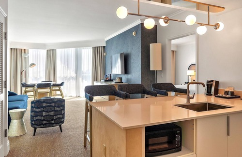 Mid Beach House | Stunning Fontainebleau Ocean Bay