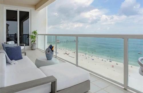 Clearwater Beach Apartment | Stunning Four-Bedroom Penthouse with Gulf Views