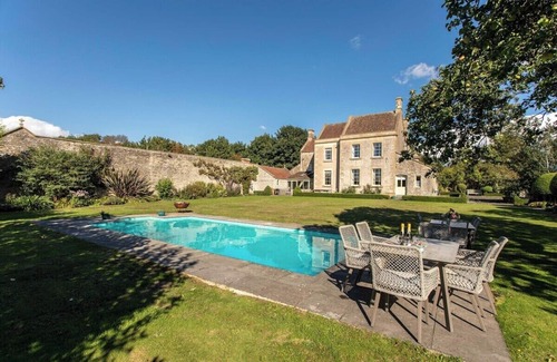 Wick House | Stunning, historic family house with swimming pool
