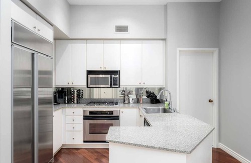 Marina District Condo | Stunning Historic Unit in Coveted Marina District