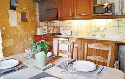 Cenac-et-Saint-Julien House | Stunning Home In Cénac-Et-Saint-Julien
