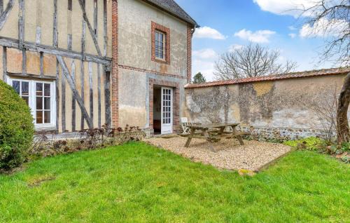 Les Baux-de-Breteuil House | Stunning Home In Les Baux De Breteuil