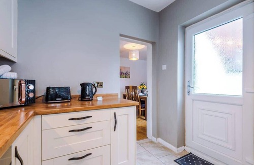 Chester House | Stunning Home, Amazing Location, Great For Groups!