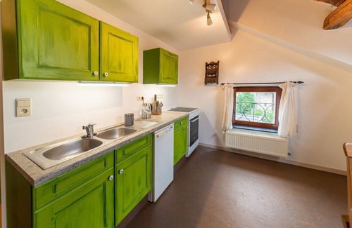 Esneux Cottage | Stunning home for 5 adults with indoor pool