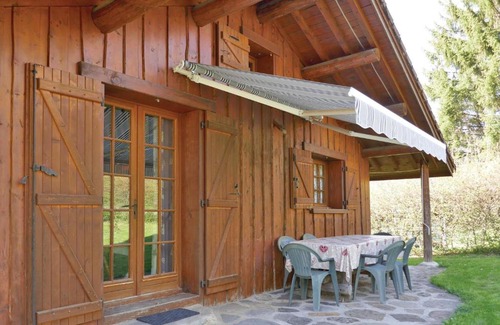 Cons-Sainte-Colombe House | Stunning home in Cons Ste, Colombe with 3 Bedrooms and WiFi