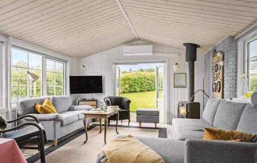 Aabenraa House | Stunning Home In Aabenraa With Kitchen