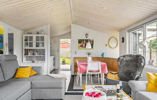 Aabenraa House | Stunning Home In Aabenraa With Kitchen