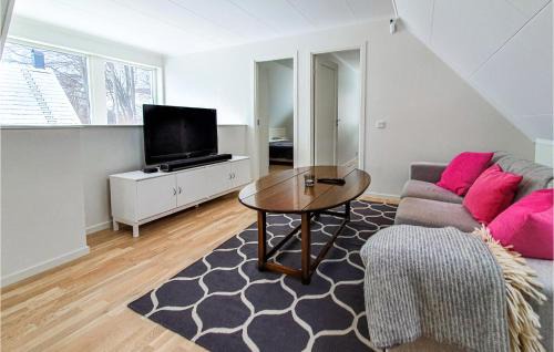 Bastad House | Stunning Home In Båstad With Wifi