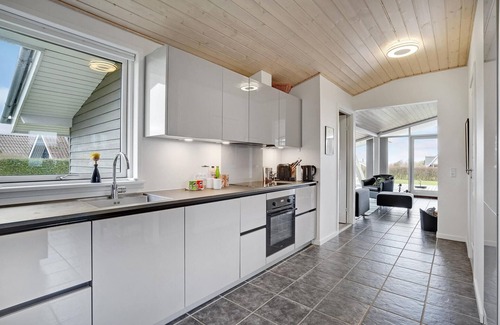 Skastrup Strand House | Stunning home in Bogense with sauna