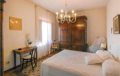 Cascine-La Croce House | Stunning Home In Castelvecchio Di Comp