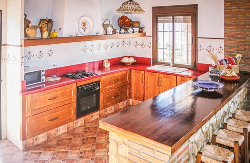 El Gastor House | Stunning home in El Gastor with WiFi