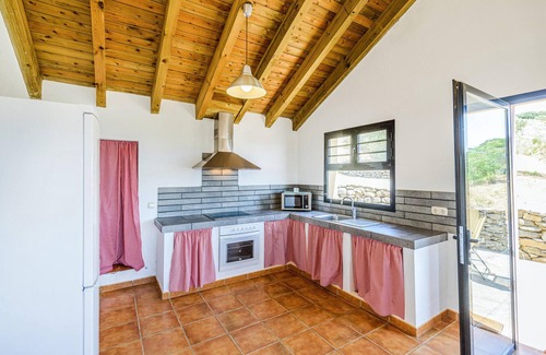 El Gastor House | Stunning home in El Gastor