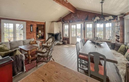 Etnedal House | Stunning Home In Etnedal With Sauna