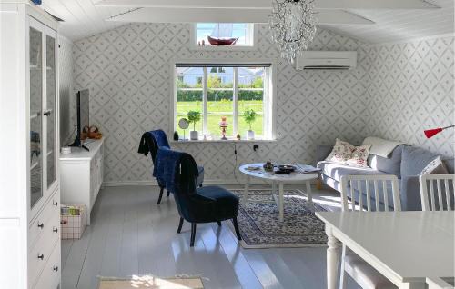 Farjestaden House | Stunning Home In Färjestaden With Wifi