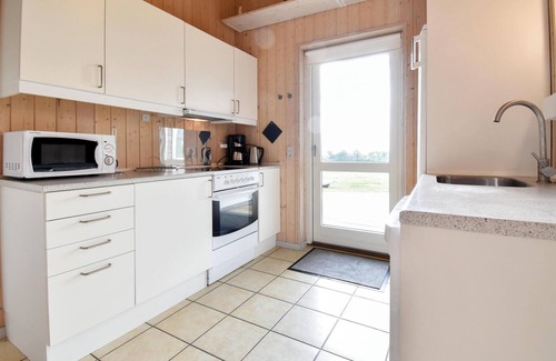 Faaborg House | Stunning home in Faaborg with WiFi