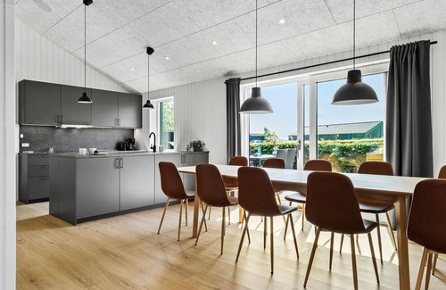 Grenaa House | Stunning home in Grenaa with sauna