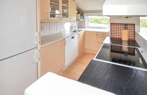 Lonstrup House | Stunning home in Hjørring with WiFi