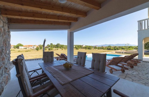Lovrec House | Stunning home in Lovrec