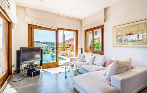 Mancor de la Vall House | Stunning Home In Mancor De La Vall