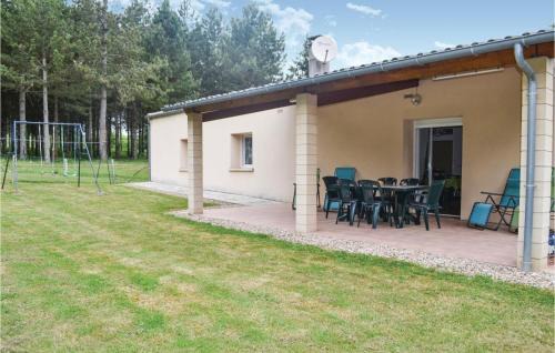 Massugas House | Stunning Home In Massugas