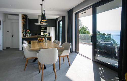 Medveja House | Stunning Home In Medveja